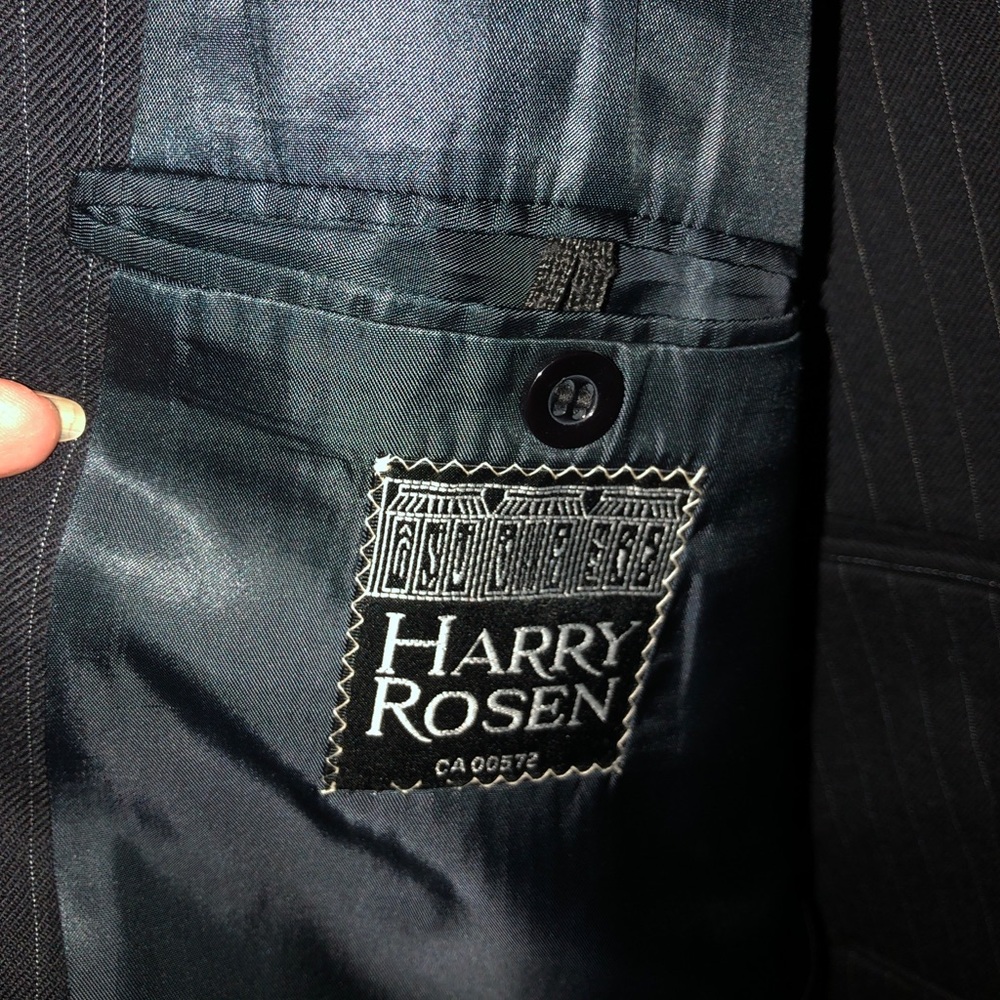 Men’s suit